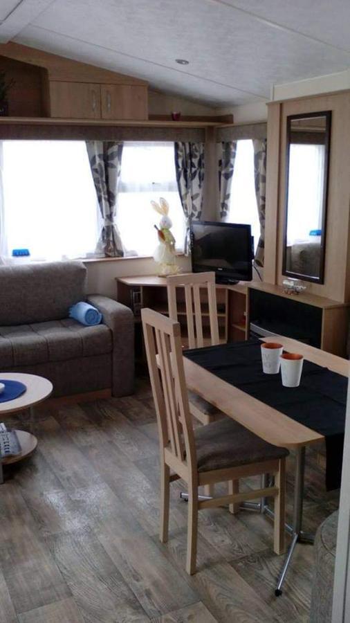 Luxe Vakantiechalet Met Omheinde Tuin Bredene 6Pers Экстерьер фото