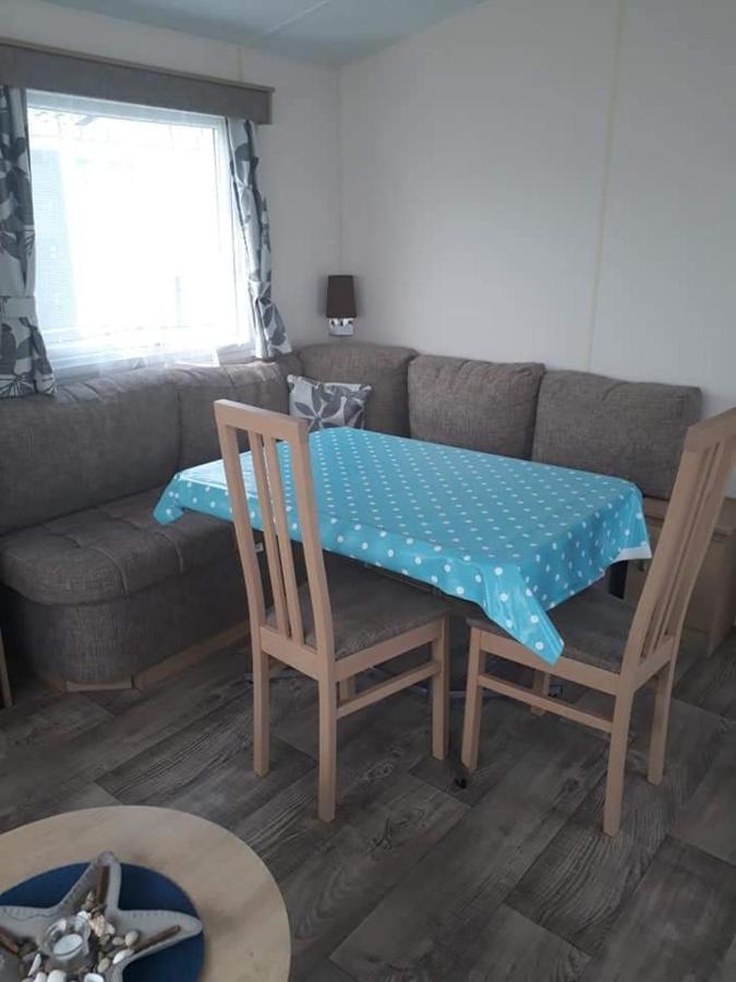 Luxe Vakantiechalet Met Omheinde Tuin Bredene 6Pers Экстерьер фото